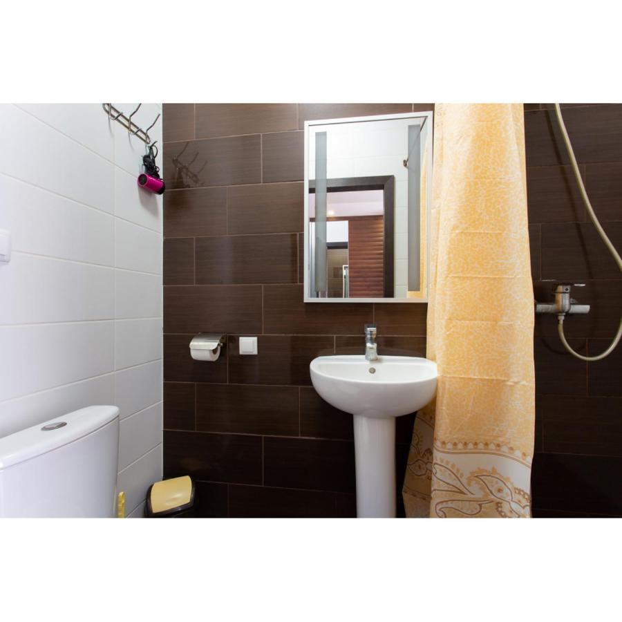 Studio Apartments In The City Center Kharkiv Eksteriør billede