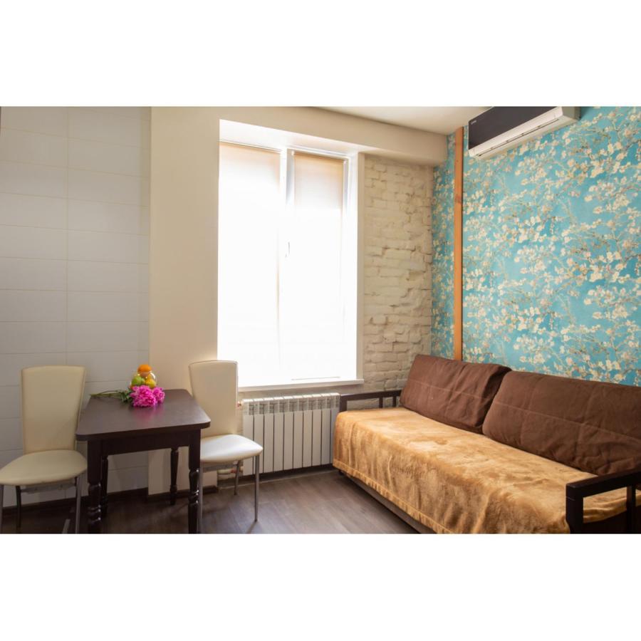 Studio Apartments In The City Center Kharkiv Eksteriør billede